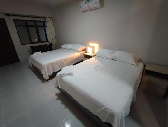 Amaca Host, Centro Historico, Independencia 249. Hotel Санта Крус де ла Сиера Екстериор снимка