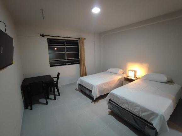 Amaca Host, Centro Historico, Independencia 249. Hotel Санта Крус де ла Сиера Екстериор снимка